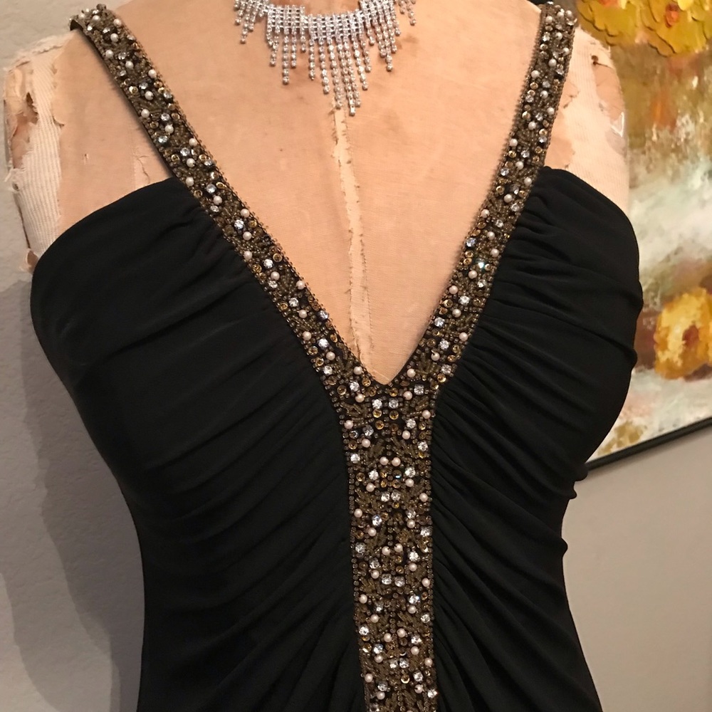 Dress - Picture 2 of 2